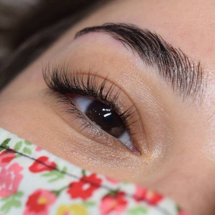 Classic lashes extensions at Atelier de Lashes in Kigali